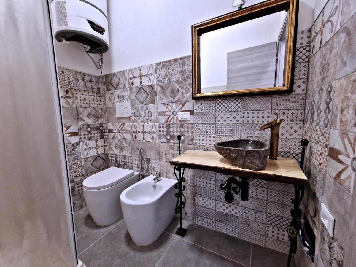 La Ca' Pezzana Affittaly Apartments بولونيا المظهر الخارجي الصورة